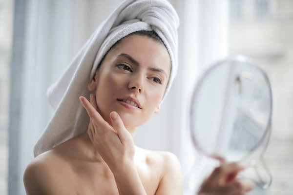5 conseils pour maintenir une belle peau naturellement
